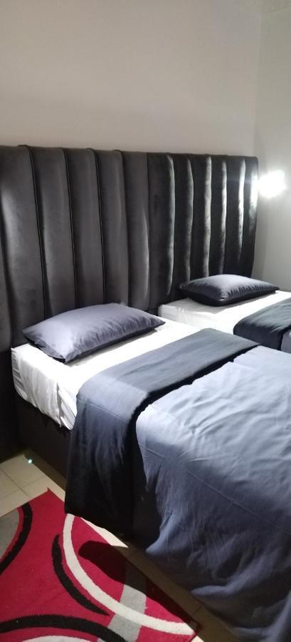 Cheers Guest House Evander Rom bilde